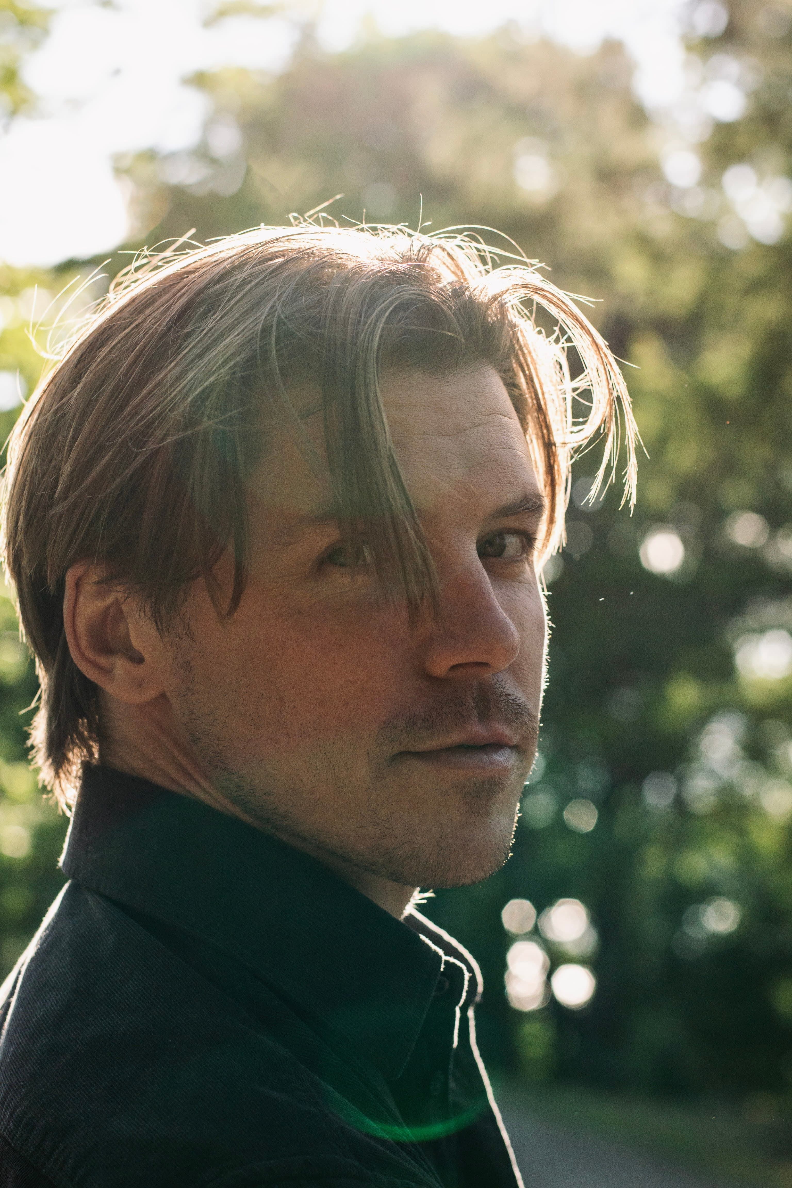 Jakko - close-up profile with natural bokeh background